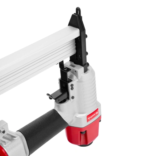 Нейлер-степлер пневматический 2 в 1, с регулировкой глубины забивания, гвозди 18GA, скобы 18GA Matrix по ценам производителя в Уфе с доставкой по всей России