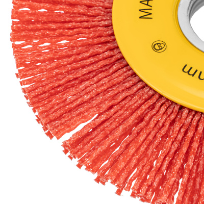 Щетка для УШМ, 125 мм, Плоская, нейлоновая щетина, посадка 22,2 мм Denzel по ценам производителя в Уфе с доставкой по всей России