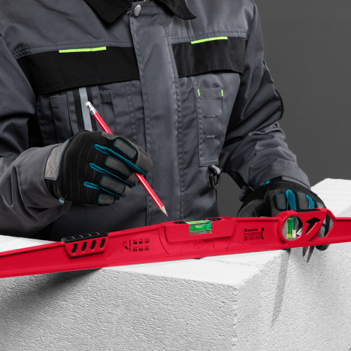 Уровень алюминиевый, 600 мм, литой, 2 глазка (1 фронтальный), ударная площадка Matrix по ценам производителя в Уфе с доставкой по всей России