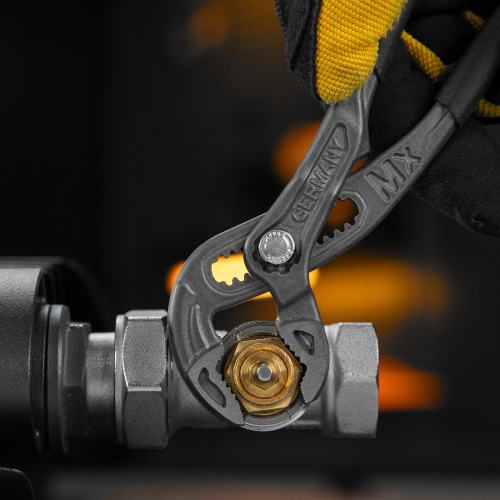 Клещи переставные, кнопочный механизм, обливные рукоятки, 180 мм Denzel по ценам производителя в Уфе с доставкой по всей России