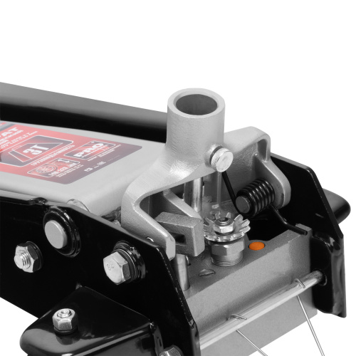 Домкрат гидравлический подкатной, 3 т, высота подъема 140-520 мм Matrix по ценам производителя в Уфе с доставкой по всей России