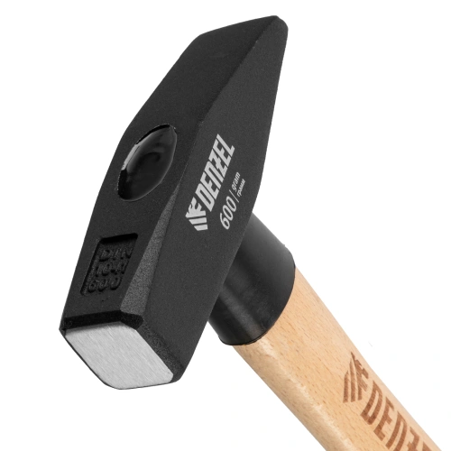 Молоток слесарный, 600 г, кованый квадратный боек, буковая рукоятка Denzel по ценам производителя в Уфе с доставкой по всей России