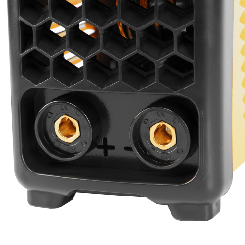 Аппарат инвертор. дуговой сварки SDM-160 Top, 160 А, ПВ 80% Denzel по ценам производителя в Уфе с доставкой по всей России