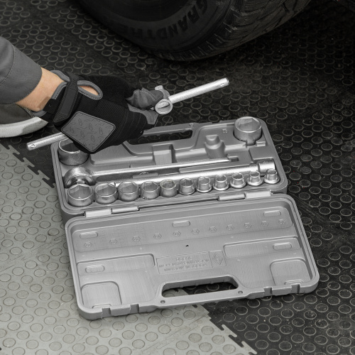 Набор шоферского инструмента № 2, пластиковый бокс (НИЗ) по ценам производителя в Уфе с доставкой по всей России