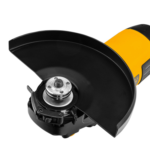 Машина шлифовальная угловая AG230-2400, 2400 Вт, 230 мм, 6000 об/мин Denzel по ценам производителя в Уфе с доставкой по всей России