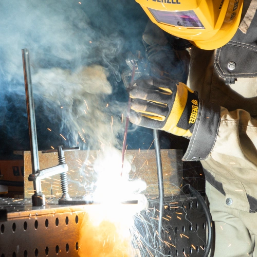 Аппарат инвертор. дуговой сварки DM-220 Standart, 220 А, ПВ 60% Denzel по ценам производителя в Уфе с доставкой по всей России