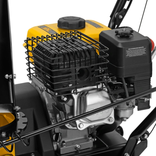 Бензиновая снегоуборочная машина SBM 610, 212 cc, ручной старт, фара Denzel по ценам производителя в Уфе с доставкой по всей России