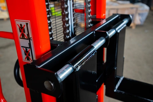 Штабелер гидравлический 2,0 т 1,6 м TOR CTY-E с раздвижными вилами купить в Москве с доставкой по всей России | ProtosMarket.ru