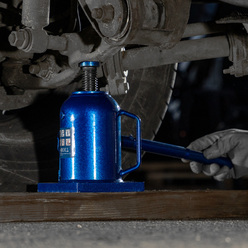 Домкрат гидравлический бутылочный телескопический, 8 т, H подъема 170-430 мм Stels по ценам производителя в Уфе с доставкой по всей России