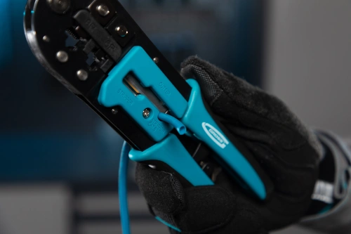 Клещи для обжима телефонных и компьютерных клемм RJ-45, 6P, 8P и RJ-11/12, 6P, 8P Gross по ценам производителя в Уфе с доставкой по всей России