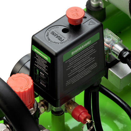 Компрессор безмаслянный малошумный МБ 2250/100, 2250 Вт, 100л, 400 л/мин Сибртех по ценам производителя в Уфе с доставкой по всей России