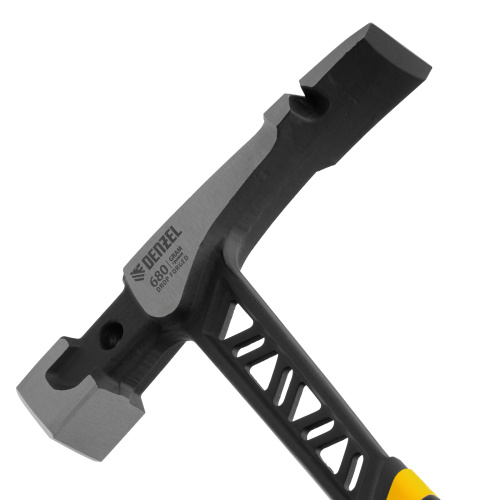 Молоток каменщика 680 г, цельнокованый, двухкомпонентная обрезиненная рукоятка Denzel по ценам производителя в Уфе с доставкой по всей России