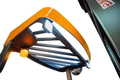 Ричтрак электрический с кабиной TOR 2,0 т 8,6 м CQD20-D по ценам производителя в Уфе с доставкой по всей России