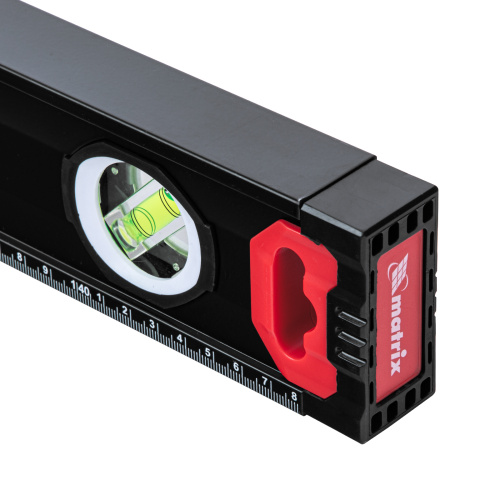 Уровень алюминиевый, усиленный, фрезерованный, 3 глазка, двухкомпонентные рукоятки, 1500 мм Matrix по ценам производителя в Уфе с доставкой по всей России