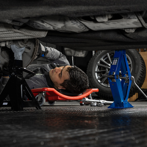 Ромбовый домкрат, 2 т, 110-390 мм Stels по ценам производителя в Уфе с доставкой по всей России