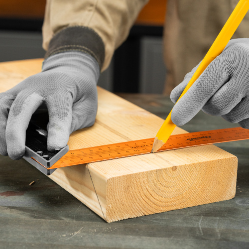 Угольник, 350 мм, металлический Sparta по ценам производителя в Уфе с доставкой по всей России