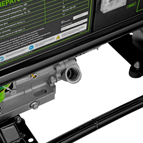 Генератор бензиновый БС-8000, 6,6 кВт, 230В, четырехтактный, 25 л, ручной стартер Сибртех по ценам производителя в Уфе с доставкой по всей России