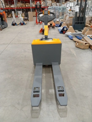 Тележка электрическая 2000 кг 1150 мм XILIN CBD20W 24/105 В/Ач по ценам производителя в Уфе с доставкой по всей России