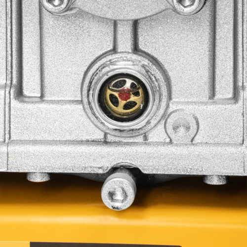 Компрессор воздушный рем. привод BCI 2200/100, 2,2 кВт, 100 литров, 420 л/мин Denzel по ценам производителя в Уфе с доставкой по всей России