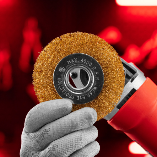 Щетка для УШМ, 100 мм, посадка 22.2 мм, плоская, латунированная витая проволока Matrix по ценам производителя в Уфе с доставкой по всей России