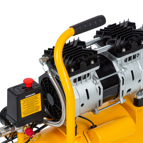 Компрессор DLS650/10 безмаслянный малошумный 650 Вт, 120 л/мин, ресивер 10 л Denzel по ценам производителя в Уфе с доставкой по всей России