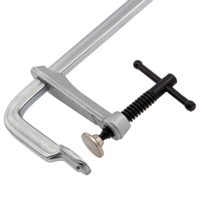 Струбцина F-образная, 120x300мм, кованая Denzel по ценам производителя в Уфе с доставкой по всей России