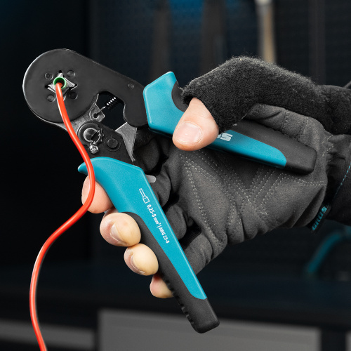 Клещи (пресс-клещи) для обжима наконечников электропроводов с сечением 0.25-8 мм2 Gross по ценам производителя в Уфе с доставкой по всей России