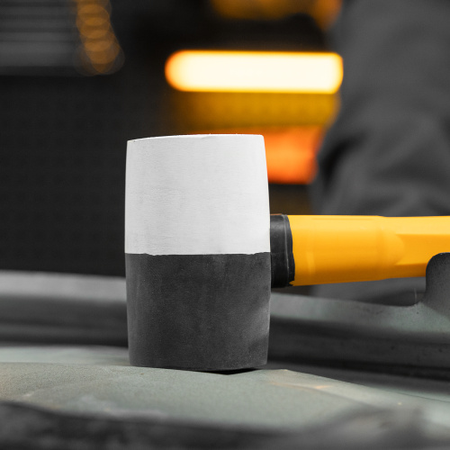 Киянка резиновая, 225 г, черно-белая, фибергласовая рукоятка c TPR покрытием Denzel по ценам производителя в Уфе с доставкой по всей России