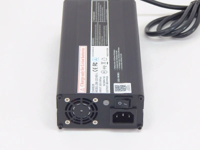 Зарядное устройство для тележек CBD20W-II 48/6A (Charger ERP35206000330) по ценам производителя в Уфе с доставкой по всей России