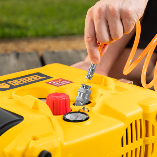 Компрессор воздушный DL1300, 10 бар, 1,3 кВт 180 л/мин 5 л, с набором аксессуаров Denzel по ценам производителя в Уфе с доставкой по всей России