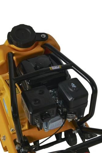 Виброплита 80 кг, 15кН (Lifan) бак, колесный комплект TOR C-80T по ценам производителя в Уфе с доставкой по всей России