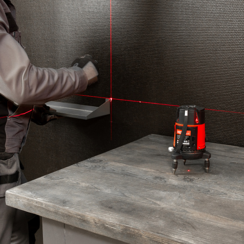 Лазерный уровень CRL-30R, 30 м, красный луч, батарейки, резьба 5/8" MTX по ценам производителя в Уфе с доставкой по всей России