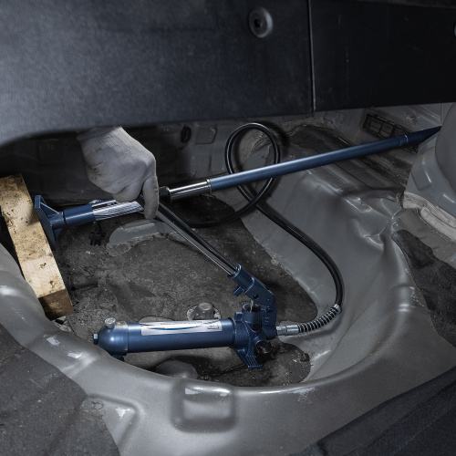 Растяжка гидравлическая, 4 т, набор из 17 предметов, 7 сменных насадок, в металлическом кейсе Stels по ценам производителя в Уфе с доставкой по всей России