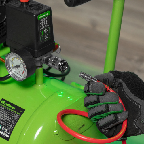 Компрессор безмаслянный малошумный МБ 1100/24,1100 Вт, 24 л, 170 л/мин Сибртех по ценам производителя в Уфе с доставкой по всей России