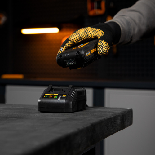 Батарея аккумуляторная IB-18-2.0, Li-Ion, 18 В, 2.0 А/ч Denzel по ценам производителя в Уфе с доставкой по всей России