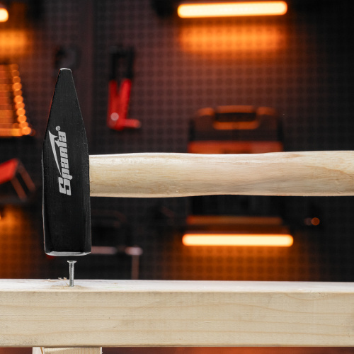 Молоток слесарный, 800 г, квадратный боек, деревянная рукоятка Sparta по ценам производителя в Уфе с доставкой по всей России