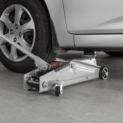 Домкрат гидравлический подкатной, 3 т, высота подъема 130-410 мм, поворотная ручка Matrix по ценам производителя в Уфе с доставкой по всей России