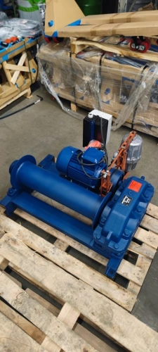 Лебедка монтажная У5120.60 г/п 630 кг Н-130 м (без каната) по ценам производителя в Уфе с доставкой по всей России