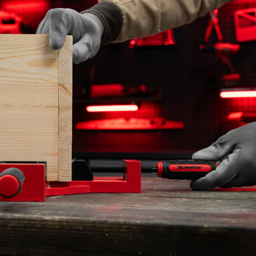 Струбцина угловая, быстрозажимная, 65/65 мм, двухкомпонентные обрезиненные рукоятки Matrix по ценам производителя в Уфе с доставкой по всей России