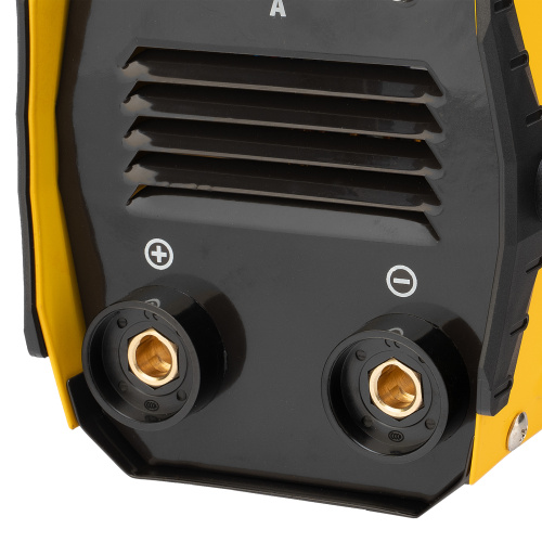 Аппарат инверторный дуговой сварки DS-200 Compact, 200 А, ПВ 70%, диаметр электрода 1.6-5 мм Denzel по ценам производителя в Уфе с доставкой по всей России