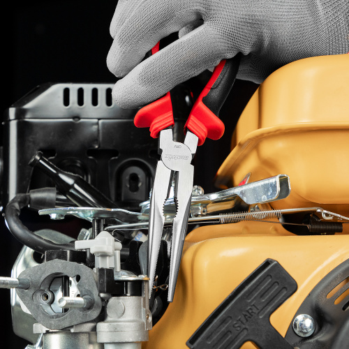 Длинногубцы прямые, 200 мм, хром-ванадий, двухкомпонентные рукоятки Matrix по ценам производителя в Уфе с доставкой по всей России