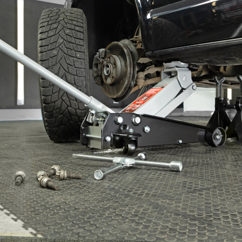 Домкрат гидравлический подкатной, 3 т, высота подъема 140-520 мм Matrix по ценам производителя в Уфе с доставкой по всей России