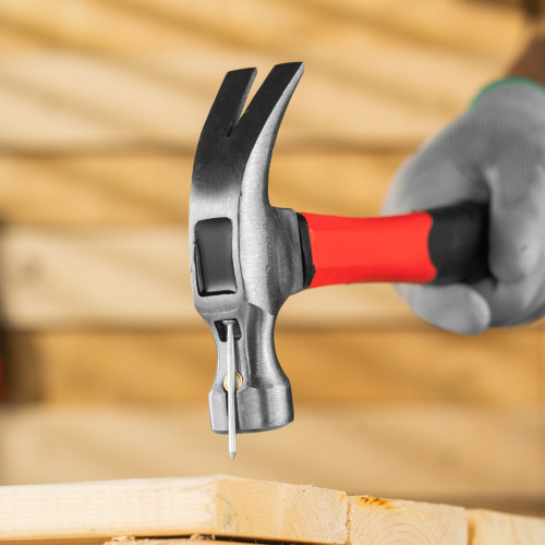 Молоток-гвоздодер optimal, 450 г, боек c магнитом, фибергласовая обрезиненная рукоятка Matrix по ценам производителя в Уфе с доставкой по всей России