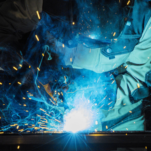 Аппарат инвертор. полуавтомат. cварки IMIG-200, 200 А, ПВ 60%, катушка 5 кг Denzel по ценам производителя в Уфе с доставкой по всей России