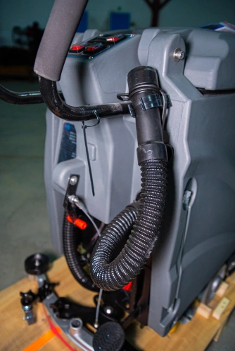 Машина поломоечная с АКБ GEL 24/100 В/Ач TOR COMPACT 56 по ценам производителя в Уфе с доставкой по всей России