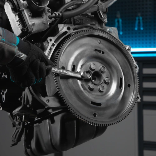 Набор инструментов, 1/2", 3/8", 1/4", CrV, 120 зубьев, 216 предметов Gross по ценам производителя в Уфе с доставкой по всей России