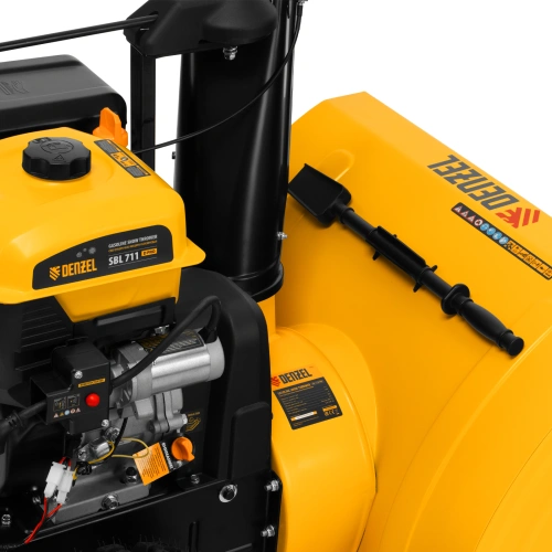 Бензиновая снегоуборочная машина SBL 711D PRO, 302cc, эл.старт, фара, обогрев, блок. дифф. Denzel по ценам производителя в Уфе с доставкой по всей России