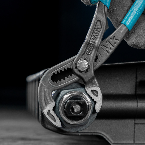 Клещи переставные, кнопочный механизм, обливные рукоятки, 180 мм Gross по ценам производителя в Уфе с доставкой по всей России