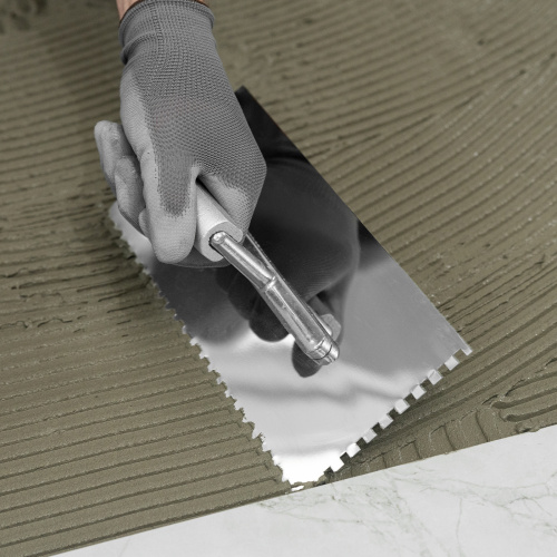 Гладилка из нержавеющей стали, 280 х 130 мм, деревянная ручка, зуб 6 х 6 мм Matrix по ценам производителя в Уфе с доставкой по всей России