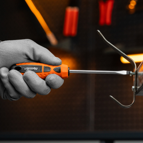 Набор отверток, PH, SL-5 шт, диэлектрические 2 шт, пробник на 220 В-1 шт, 8 шт Sparta по ценам производителя в Уфе с доставкой по всей России